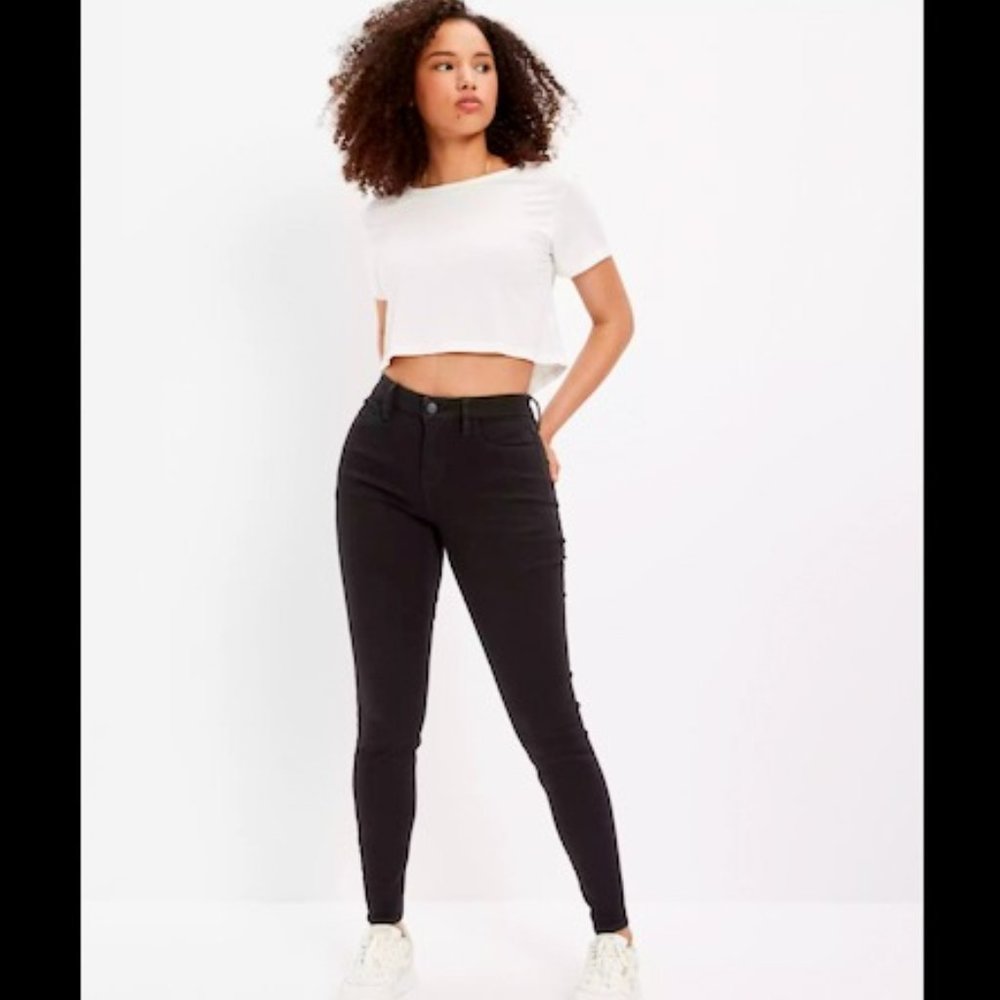 American Eagle Dream Stretch High Rise Jeggings Proper Black sz 16 NWT!